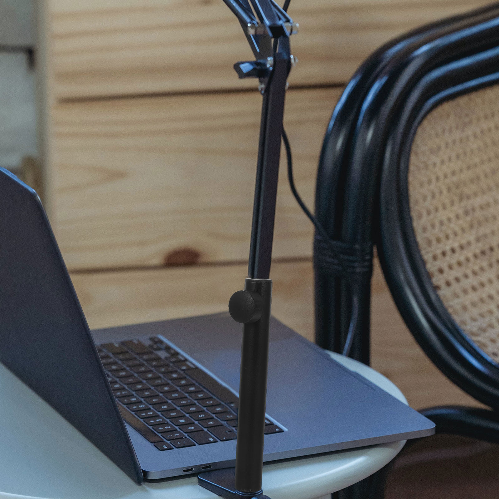 Tubo di Prolunga Regolabile pe - Desk Setup Streaming recensione e prezzo