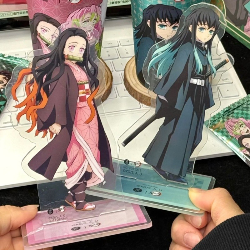 Demon Slayer: Statuetta Acrili - Desk Setup Decor recensione e prezzo